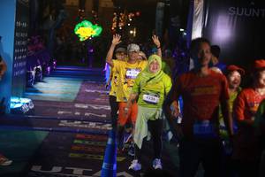 BIB: 4155, 4226
                            <button type="button" onclick="openModal(26275244)" class="btn btn-primary btn-sm float-right btn-popup" data-toggle="modal" data-target=".modal-high-quality">
                        <i class="fas fa-shopping-cart"></i> Add to Cart
                    </button>
                                            <button type="button" onclick="isThisMe(26275244, true)" class="btn btn-success btn-sm float-right btn-popup btn-isme hidden" data-toggle="tooltip" data-placement="bottom" title="นี่คือรูปของคุณใช่ไหม คลิกที่นี่เพื่อเอาเข้าอัลบั้ม">
                        <i class="fas fa-plus"></i> Add to album
                    </button>
                    <button type="button" onclick="isThisMe(26275244, false)" class="btn btn-warning btn-sm float-right btn-popup btn-isnotme hidden">
                        <i class="fas fa-ban"></i> Remove from album
                    </button>